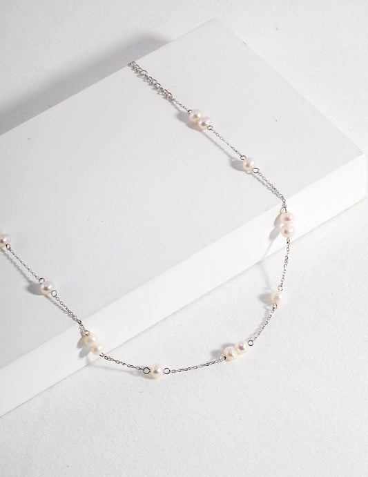 Luminique Pearl Necklace